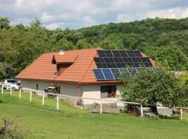 Chalupa -Ranč pod Žobrákom