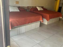 Hotel Los Álvarez，位于圣布拉斯的酒店