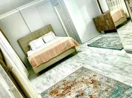 Ahmet teacher hotel,6 Minutes from the airport