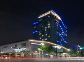 Harbor Park Hotel