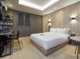 Daejeon Just Sleep Hotel Daejeon Dunsan Branch，位于Sŭngch'ŏn-ni的酒店