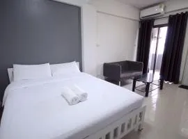萨昆广场酒店