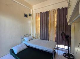 Happy Homes Guest House，位于黎牙实比的酒店