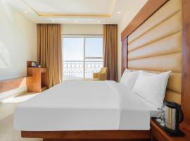 Around Stays-House Of Tourists，位于瑞诗凯诗Dehradun Airport - DED附近的酒店
