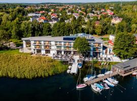 Tiffi Boutique Hotel- DWOJE DZIECI GRATIS PODCZAS FERII ZIMOWYCH, ognisko, animacje i wiele więcej w cenie，位于奥尔什丁的精品酒店