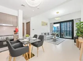 Majestic ActOne 1BR dowtown Dubai