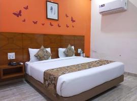 Rockwood Resort，位于Pāonta Sāhib的酒店