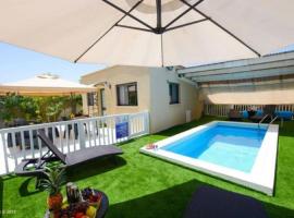 גולדנס - סוויטות יוקרה，位于哈德内斯的酒店