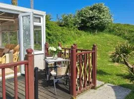 F04 Penrhys, Rivere Towans