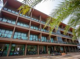 Triple O Phala Beach，位于Ban Phala的酒店