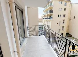 Charmant 2P moderne avec terrasse, parking privé, en plein centre de Menton, à 2 pas de la mer - FR-1-196-200