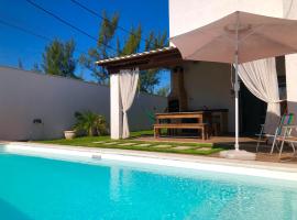 Casa completa com piscina própria e churrasqueira