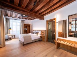 Hotel Traube Rattenberg，位于拉滕堡的酒店