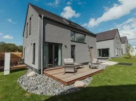 NEU "Rügen Resørt Sagard" großzügige, gemütliche Doppelhaushälfte "Linus" mit Terrasse