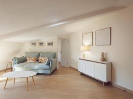 Chelsea Cedeira VIVIENDAS USO TURISTICO，位于塞代拉的酒店