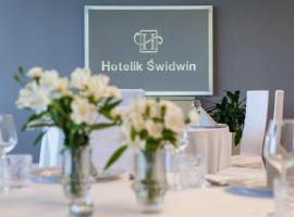 Hotelik Świdwin，位于Świdwin的酒店