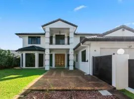 CASSA WELLINGTON POINT - Spacious 4BR Home w Pool