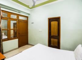 SPOT ON Kailash Hotel，位于Chūharpur的酒店