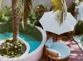 Casa Leah Puerto Escondido，位于埃斯孔迪多港的酒店