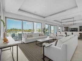 Casablanca Bahamas- New Luxury Waterfront Condo, Palm Cay, The Bahamas