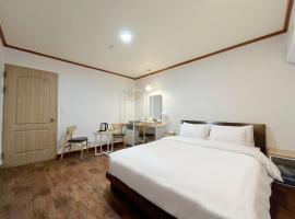 Metro，位于抱川市的酒店