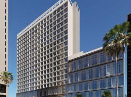HARRIS Hotel & Suites Nagoya Batam，位于名古屋的酒店