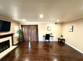 Relax at 4Bedrooms retreat nearby Apple