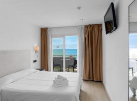 韦拉酒店，位于罗萨斯的酒店