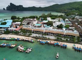 Phi Phi at Pier，位于皮皮岛的酒店