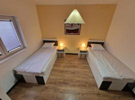 3 Stars Apartments，位于普里莱普的酒店