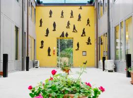 Appartamenti tra Lago e Montagna CASA IDEALE LECCO，位于莱科的酒店