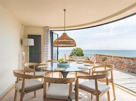 The Beach House at Sandgate by Bloom Stays