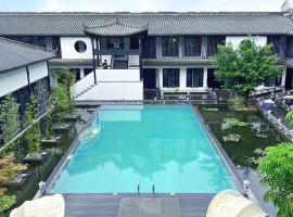 Gongxili-Xijian Hotel - Kunming Dongfeng East Road Dashuying Metro Station