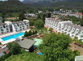 The Nix Hotel Kemer，位于凯麦尔的酒店