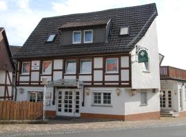 Hotel- Restaurant Zum Kleinen König，位于巴德茨韦斯滕弗里茨拉空军基地机场 - FRZ附近的酒店