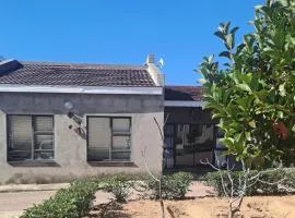 Lee's Place