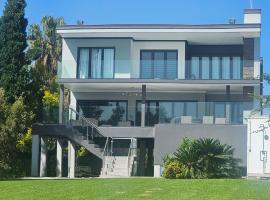Gillino Vaal River Luxury Retreat，位于Sasolburg的酒店