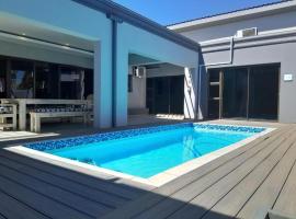 Pula Nala Lodge Bed & Breakfast，位于勒斯滕堡的酒店