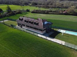 Casa Rural Camino Blanco，位于布尔戈斯的酒店