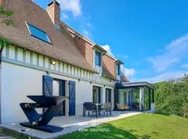 Villa Biloba - sea view and beach access 10 People