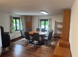suites11 com - contactless check-in，位于Schlüßlberg的酒店