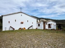 Cortijo Rural Majolero 3，位于Castillo de Locubín的酒店