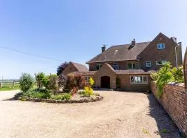 Large Family Home 23 min to Beach and New Forest