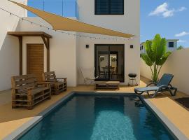 Grand Ānaya - Luxury 2BR Villa with Private Pool，位于弗利康弗拉克的酒店