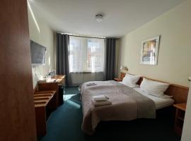 Hotel Ratskeller Falkenstein Vogtland，位于Falkenstein的酒店