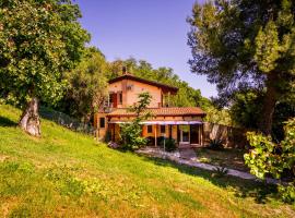 Bed & Breakfast Duchessa - 2 Private Rooms with Ensuite Bathrooms，位于拉佩多纳的酒店