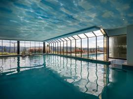 Gran Paradiso Resort Campos do Jordão by Ventura，位于坎波斯杜若尔当的酒店