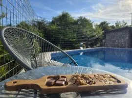 Wildstone Krusi - Pool & Apartments