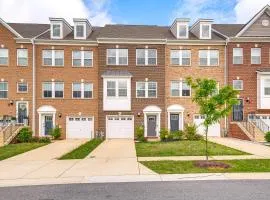 Fenced Yard Spacious Southern Maryland Townhome!