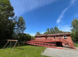 Cozy Palmer Retreat with Steam Sauna and Playground，位于帕尔默的酒店